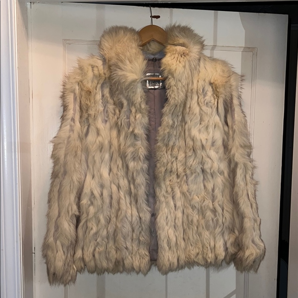 Women's Saga Fox fur coat- Cream